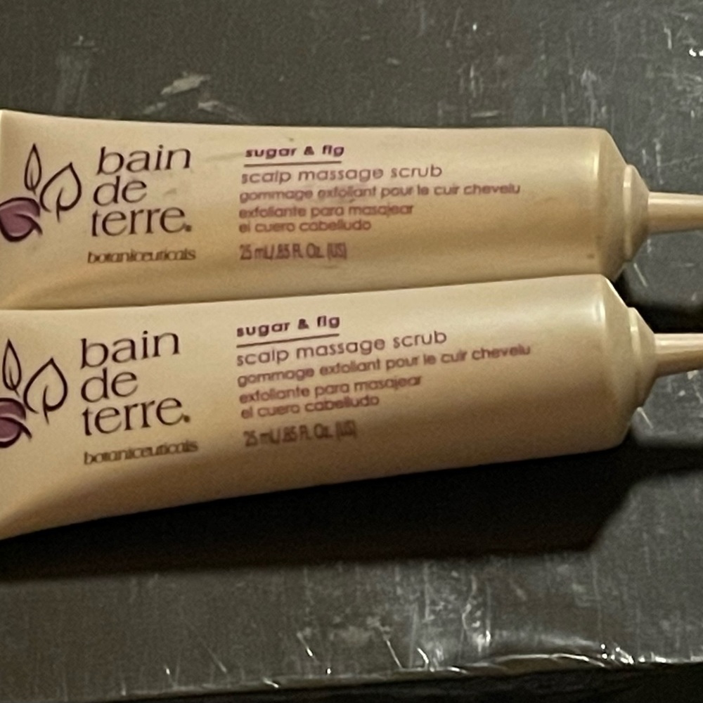 Bain De Terre Sugar & Fig Scalp Massage Scrub .85 oz each 2 pack